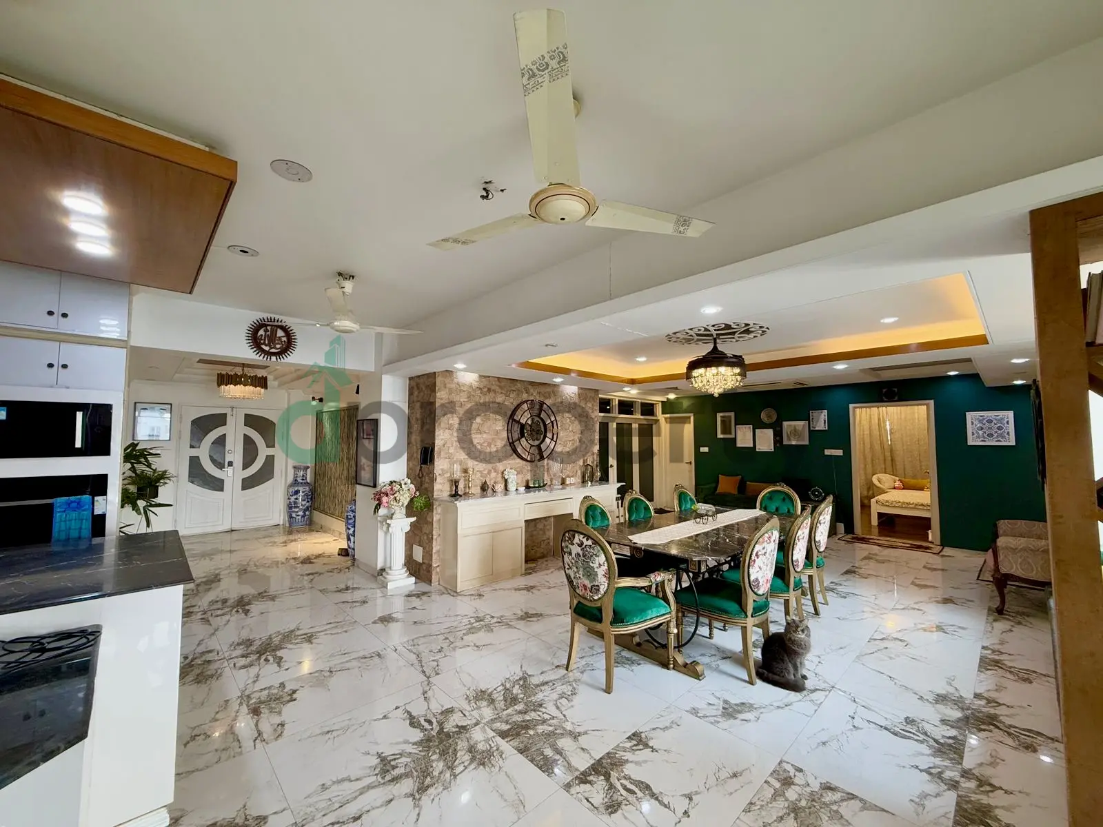 3400 SFT Luxurious Full Furnished South Face Apartment 9th Floor for Sale at Bashundhara R/A
