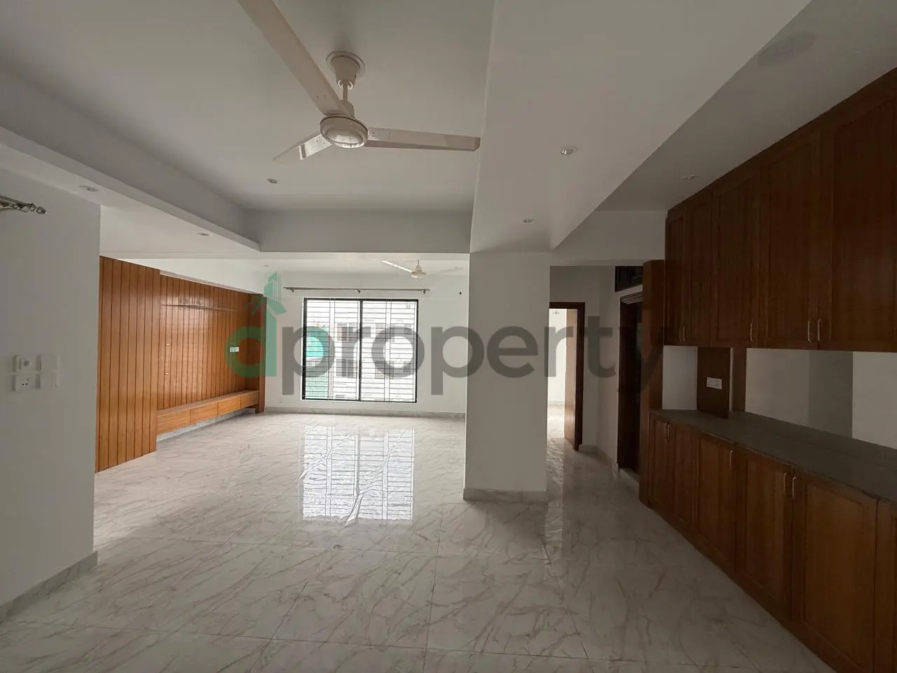 2450SFT South-Facing Brand New Apartment  Rent At Bashundhara R/A | 5th,6th & 7th Floor