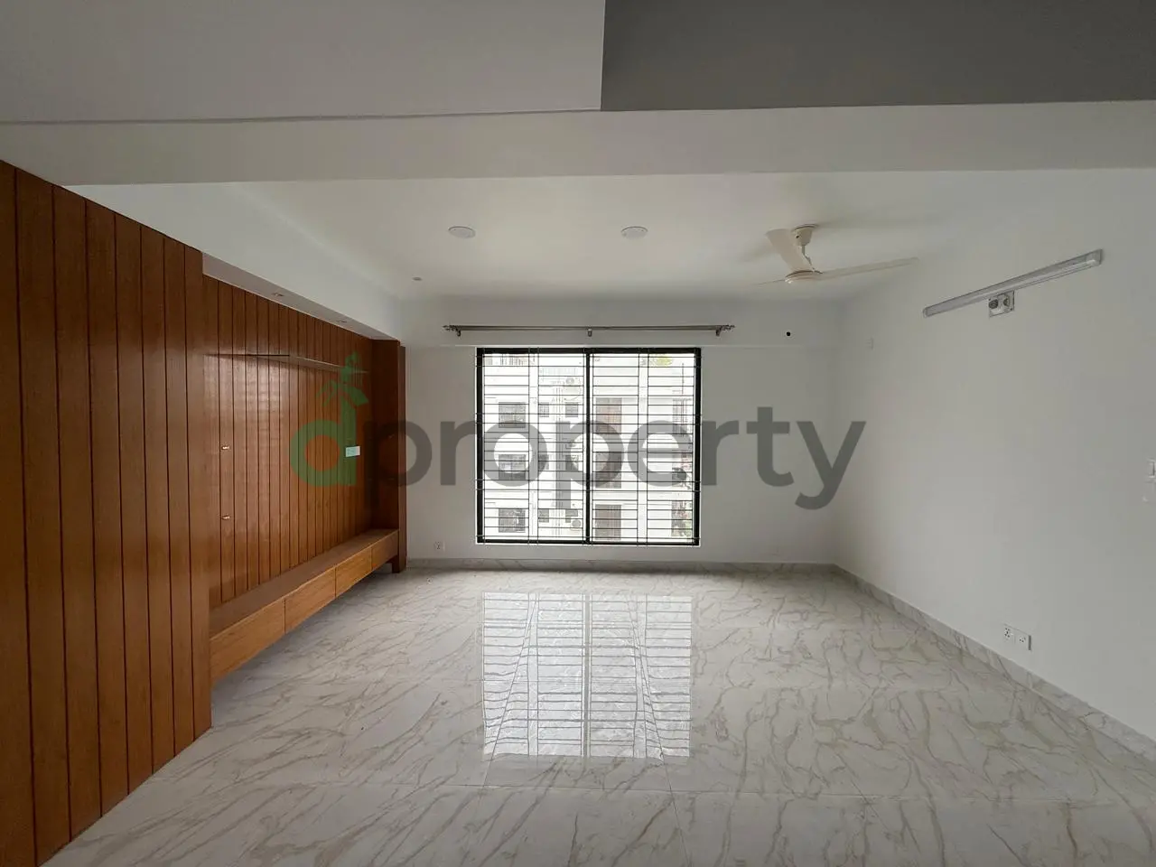 2450SFT South-Facing Brand New Apartment  Rent At Bashundhara R/A | 5th,6th & 7th Floor
