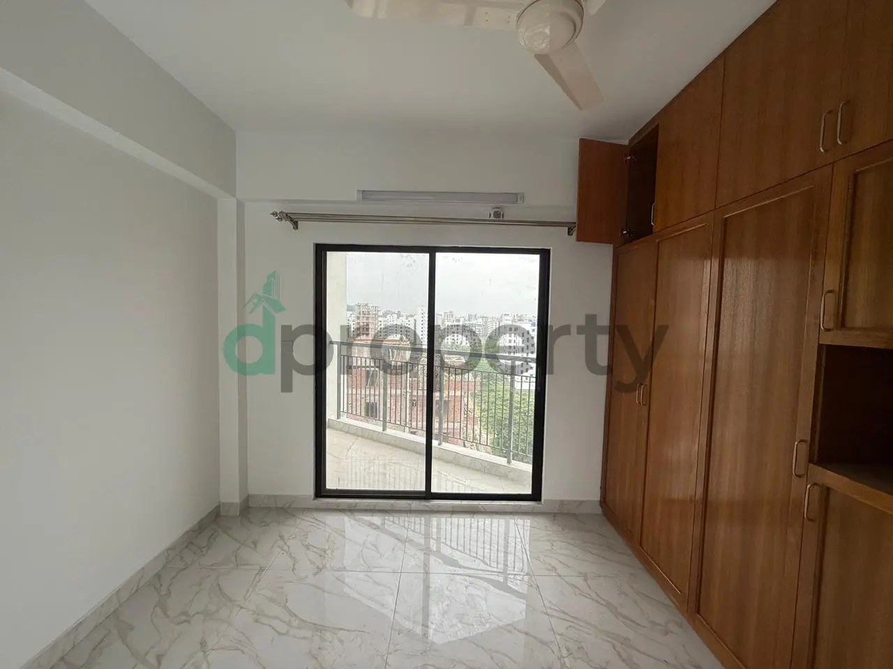 2450SFT South-Facing Brand New Apartment  Rent At Bashundhara R/A | 5th,6th & 7th Floor