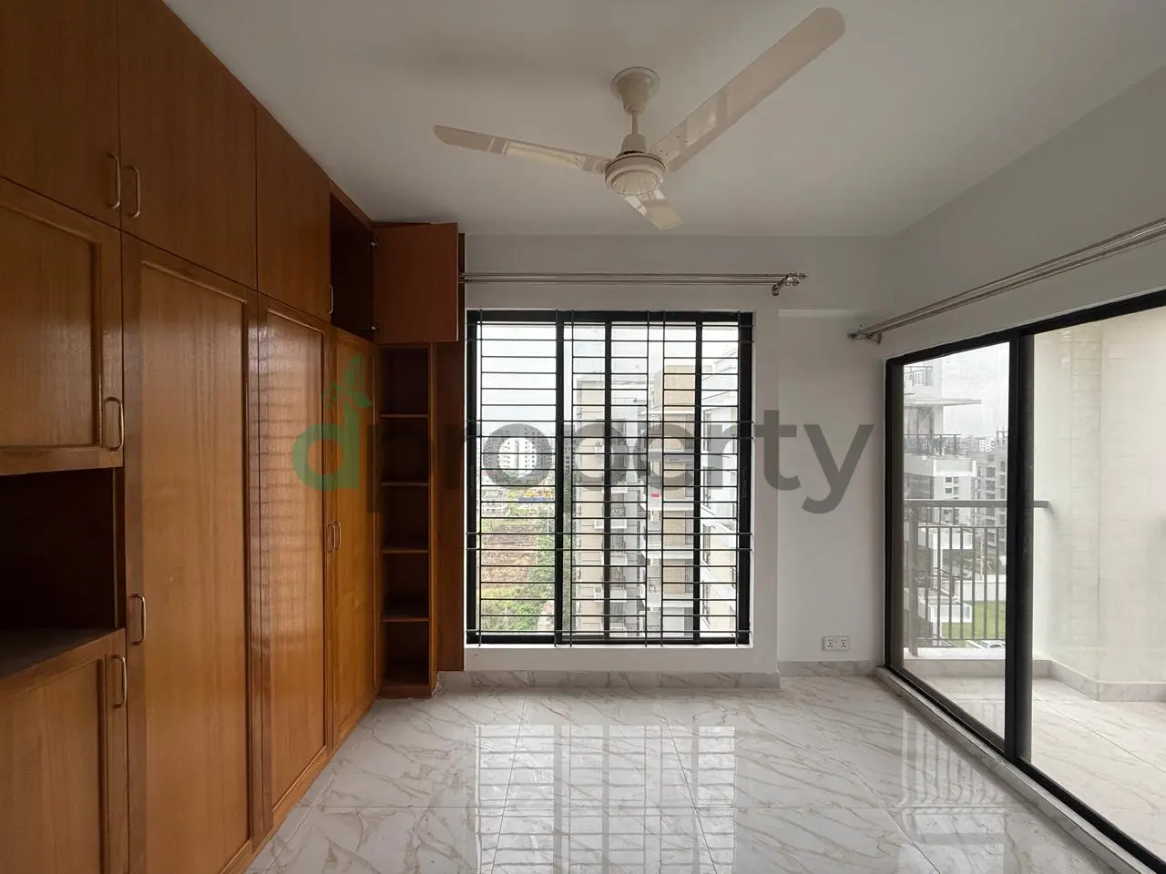 2450SFT South-Facing Brand New Apartment  Rent At Bashundhara R/A | 5th,6th & 7th Floor
